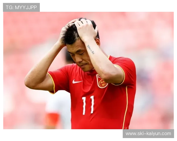 门兴老将终场哨响跪地掩面，职业生涯末战感人瞬间